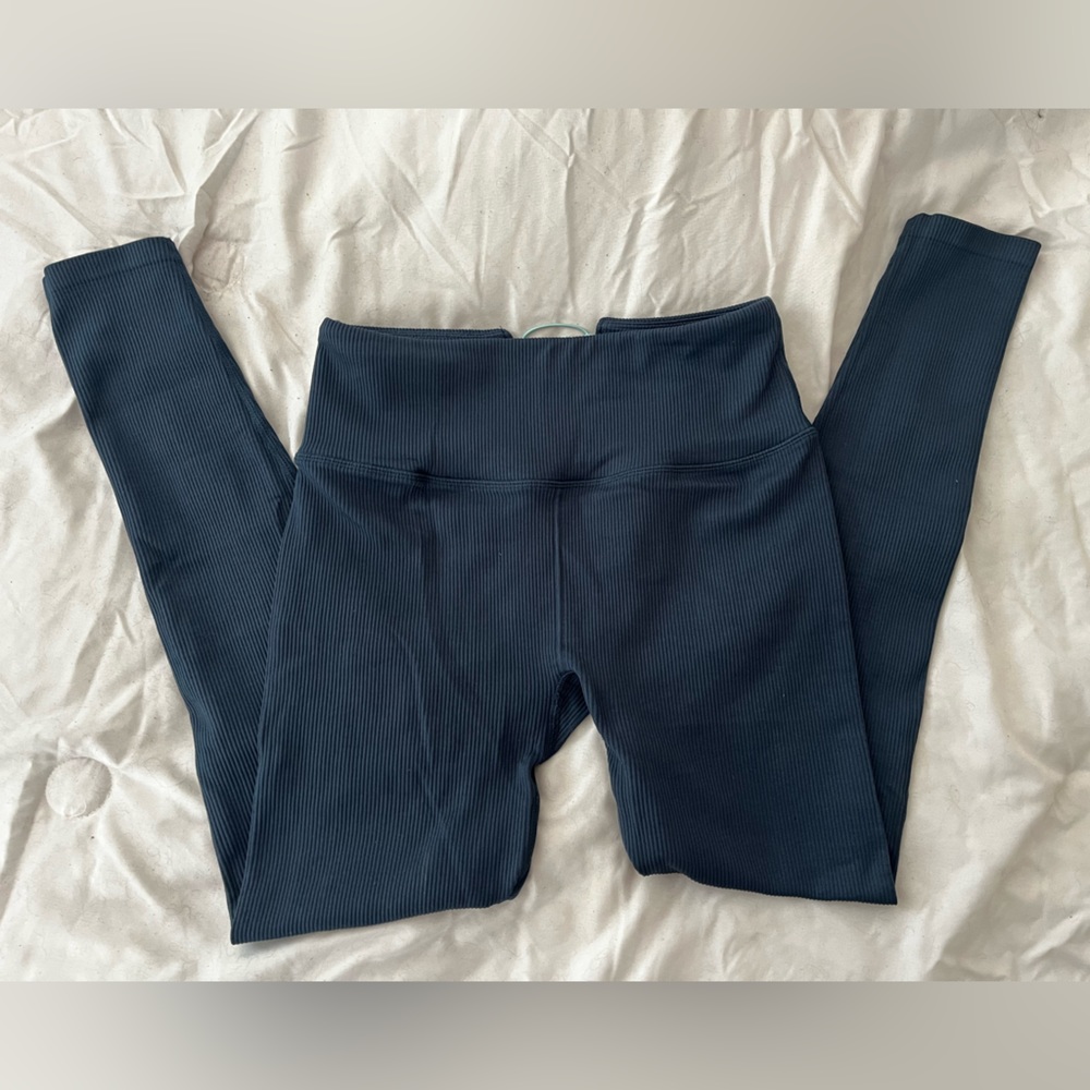 Fabletics leggings - Picture 2 of 4